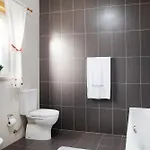 Rosa Com Piscina E Jacuzzi * 萨利蒂马托斯