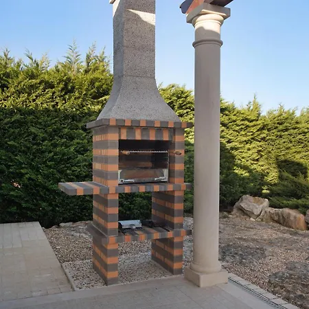 Rosa Com Piscina E Jacuzzi Villa *