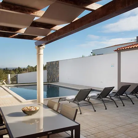 Villa Rosa Com Piscina E Jacuzzi Salir de Matos